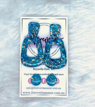Load image into Gallery viewer, Blue dangle earrings with bonus studs